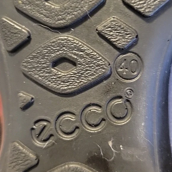 ECCO Women's Leather Oxford Shoes - Picture 10 of 10